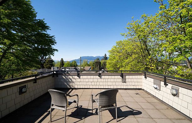 4103 W 11th Avenue Point Grey