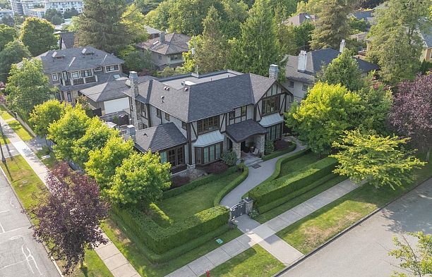 4281 Pine Crescent Shaughnessy