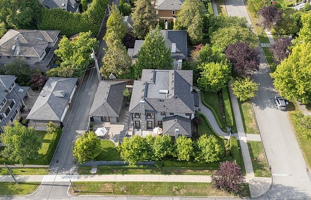 4281 Pine Crescent Shaughnessy