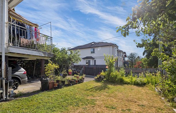 3707 Arbutus Street Arbutus