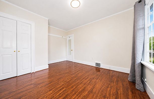 1225 W 26th Avenue Shaughnessy