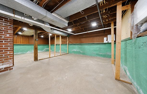 1225 W 26th Avenue Shaughnessy