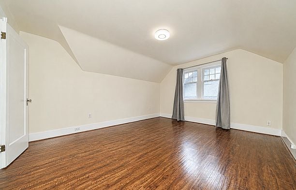 1225 W 26th Avenue Shaughnessy