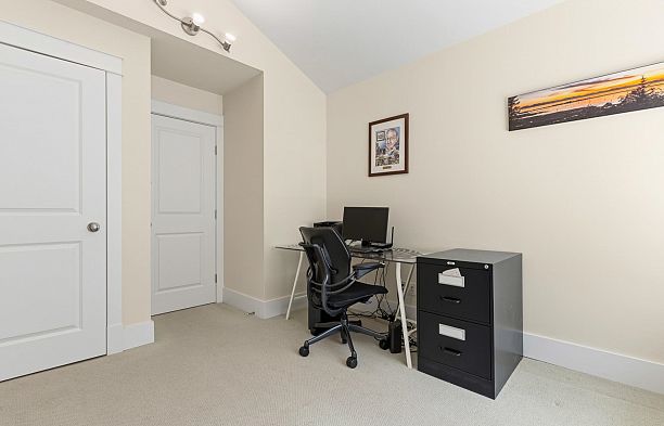 4188 Balaclava Street MacKenzie Heights
