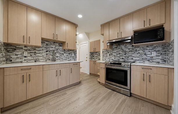 1225 W 26th Avenue Shaughnessy