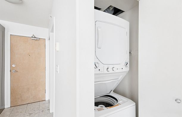 903 1328 W Pender Street Coal Harbour