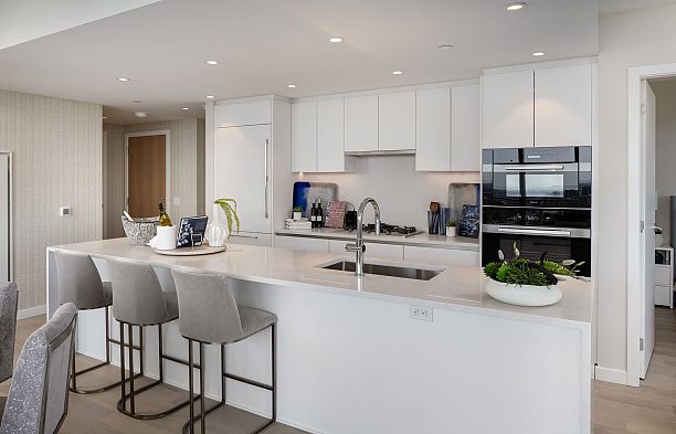 2404 485 W 42nd Avenue Oakridge VW