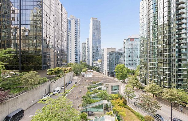 903 1328 W Pender Street Coal Harbour