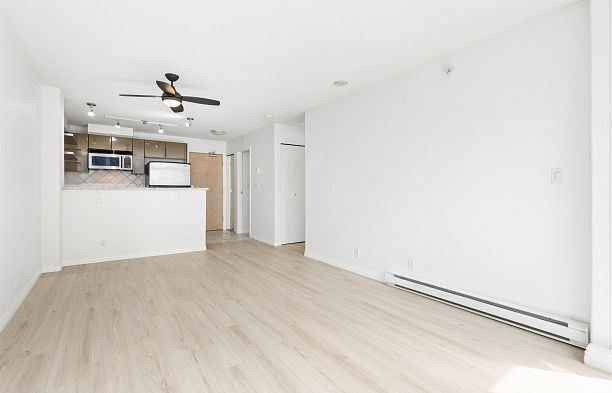 903 1328 W Pender Street Coal Harbour