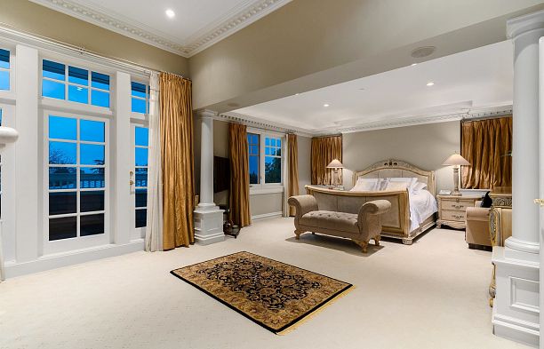 3402 Osler Street Shaughnessy