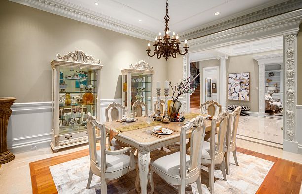 3402 Osler Street Shaughnessy