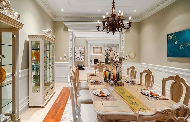 3402 Osler Street Shaughnessy