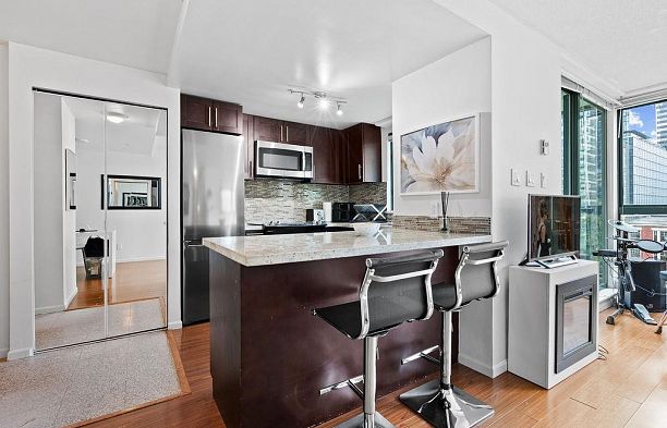 1005 1238 Melville Street Coal Harbour