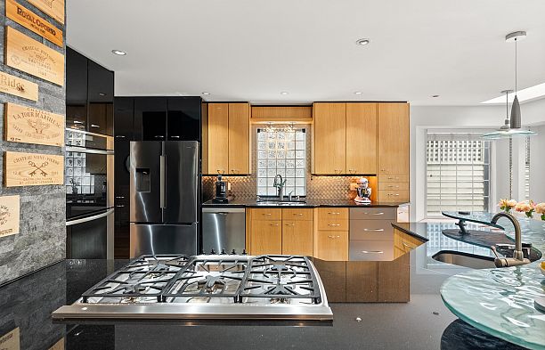 2146 W 14th Avenue Kitsilano