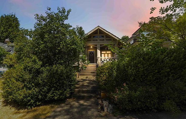 2063 W 37th Avenue Quilchena