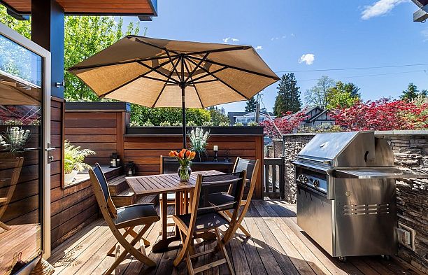 3240 W 1st Avenue Kitsilano