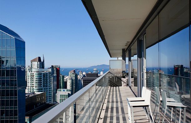 4203 1011 W Cordova Street Coal Harbour
