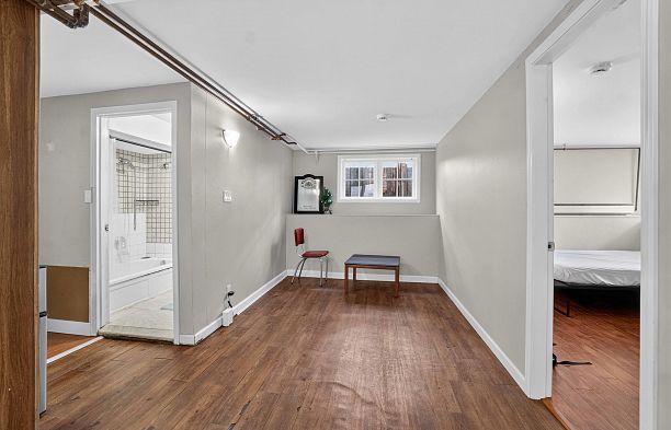 2063 W 37th Avenue Quilchena