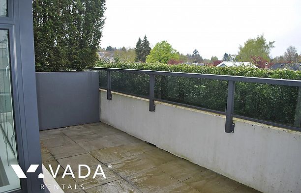 203 4355 W 10th Avenue Point Grey