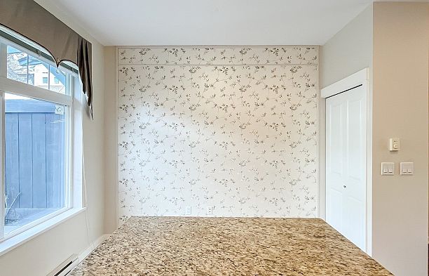 7425 Columbia Street South Cambie