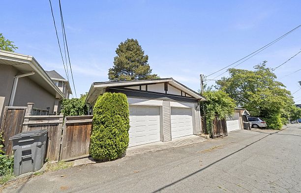 3750 W 17th Avenue Dunbar