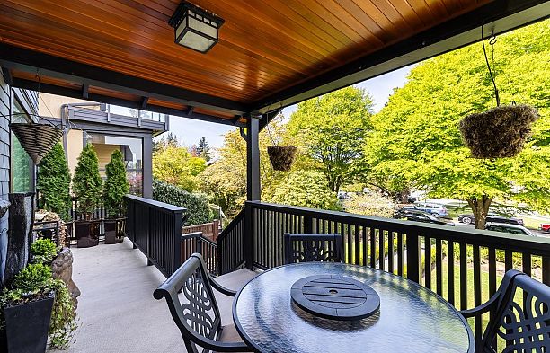 3240 W 1st Avenue Kitsilano