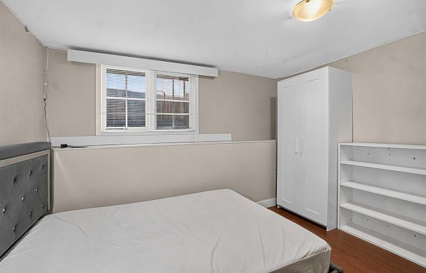 2063 W 37th Avenue Quilchena
