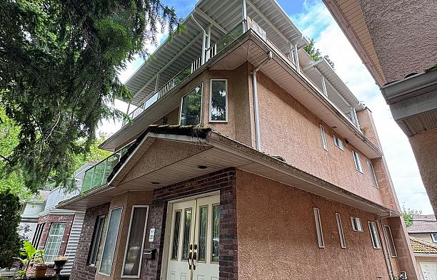 5896 Ontario Street Main