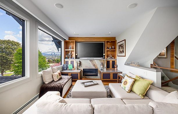 3240 W 1st Avenue Kitsilano