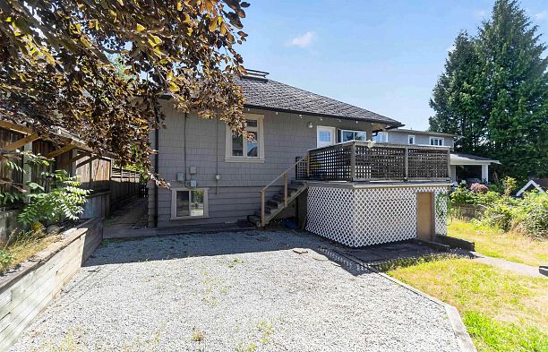 2063 W 37th Avenue Quilchena