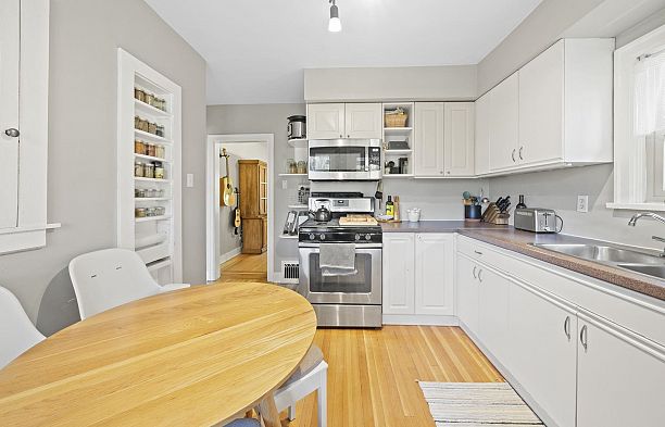 3750 W 17th Avenue Dunbar