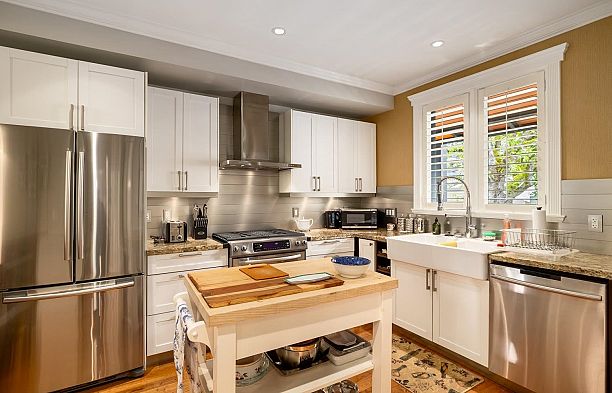 3240 W 1st Avenue Kitsilano