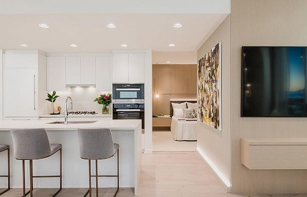 1706 485 W 42nd Avenue Oakridge VW
