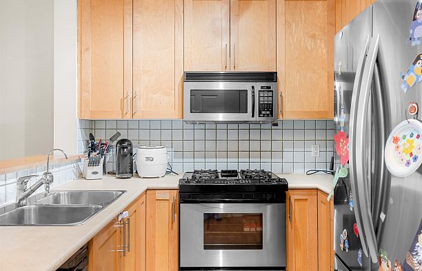 1217 4655 Valley Drive Quilchena