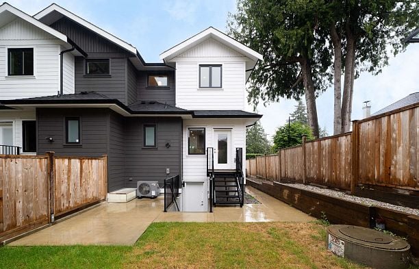 1 8508 East Boulevard S.W. Marine