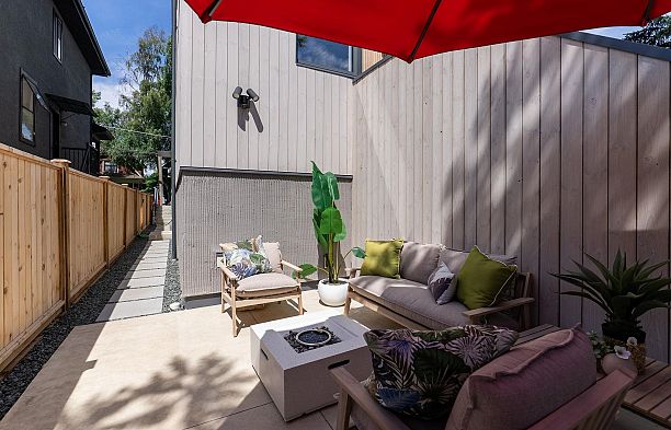 1 60 E 17th Avenue Main