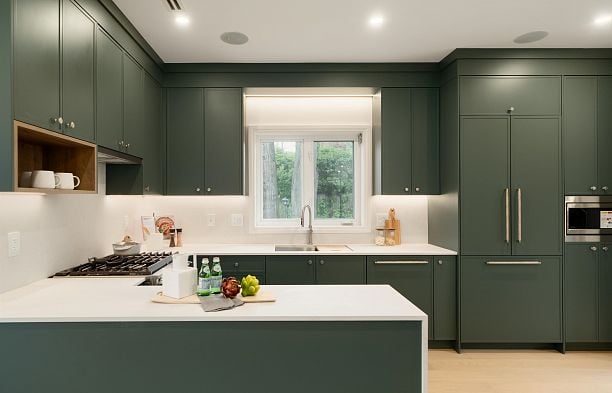 1 8508 East Boulevard S.W. Marine