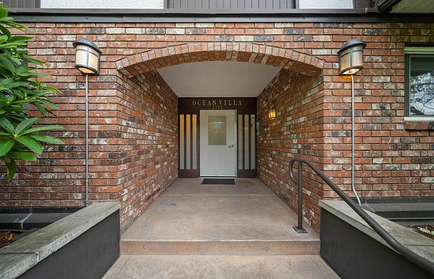 210 2234 W 1st Avenue Kitsilano
