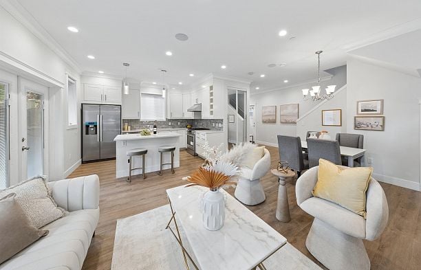 2753 Alma Street Point Grey