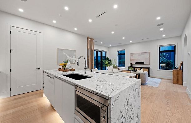 5038 Granville Street Shaughnessy
