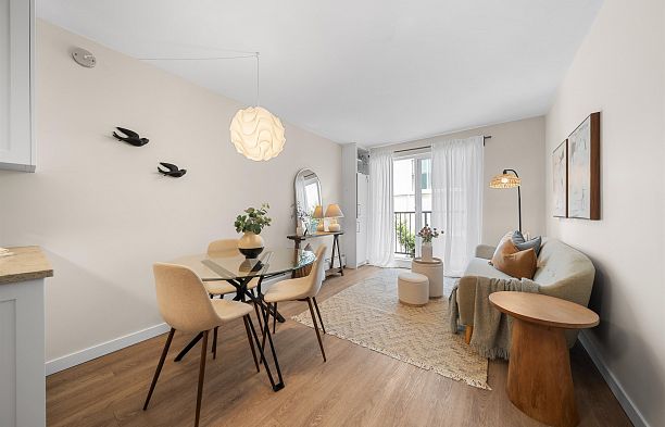 210 2234 W 1st Avenue Kitsilano