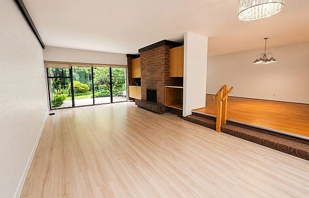 406 Greensboro Place South Cambie