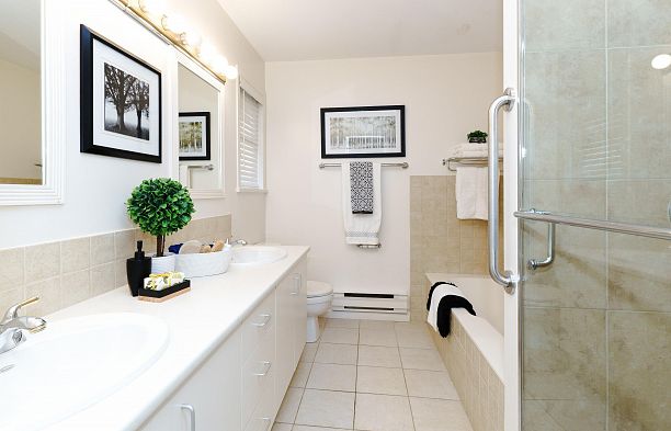 1921 Creelman Avenue Kitsilano