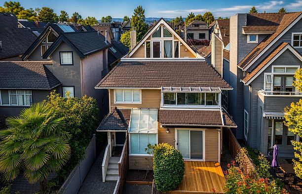 1921 Creelman Avenue Kitsilano