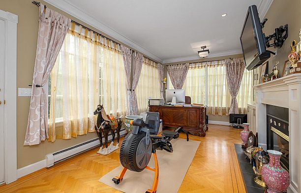 1375 W King Edward Avenue Shaughnessy