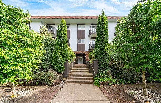 210 2234 W 1st Avenue Kitsilano