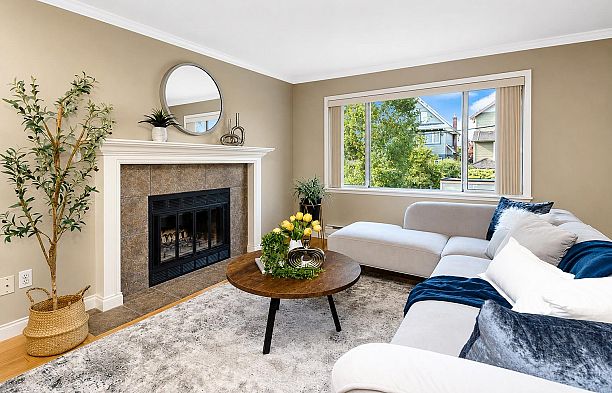 1921 Creelman Avenue Kitsilano