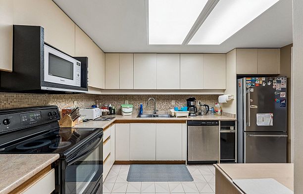 404 1470 Pennyfarthing Drive False Creek