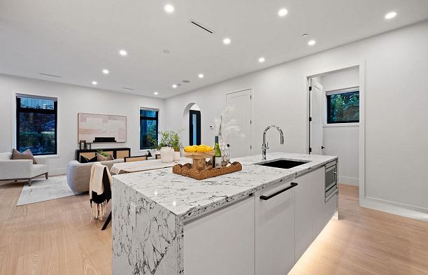 5038 Granville Street Shaughnessy