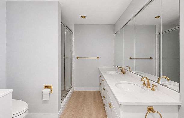 406 Greensboro Place South Cambie